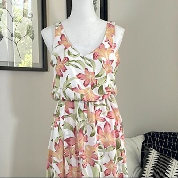 Show Me Your MuMu Kendall floral maxi sundress - Picture 2 of 10